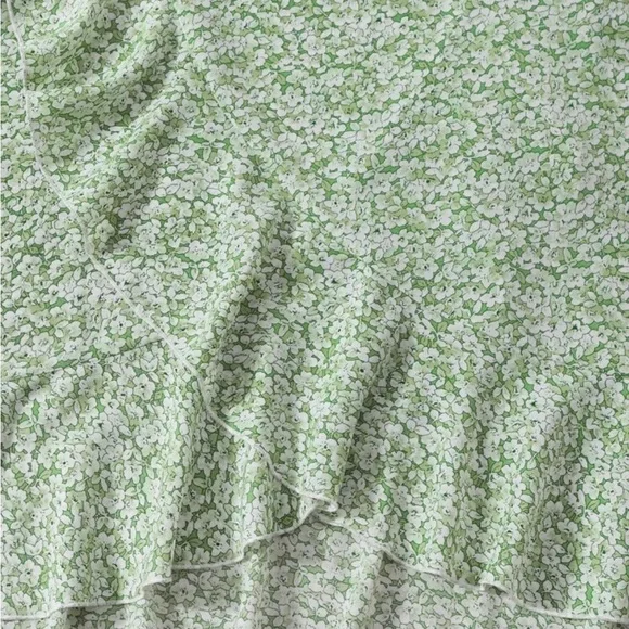 Ditsy floral print wrap skirt - Picture 3 of 4